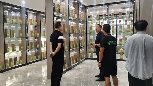 長(zhǎng)沙經(jīng)開(kāi)區(qū)管委會(huì)產(chǎn)業(yè)事務(wù)中心代表訪問(wèn)特沃斯